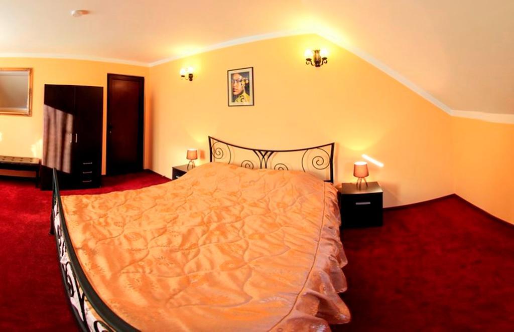 פיטסטי La Storia Guest House מראה חיצוני תמונה