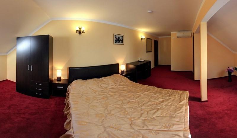 פיטסטי La Storia Guest House מראה חיצוני תמונה
