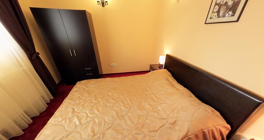 פיטסטי La Storia Guest House מראה חיצוני תמונה